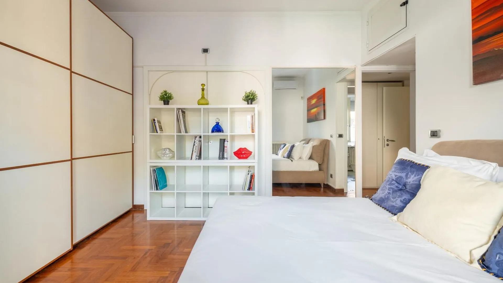 Eur Luxury Apartament For 4Pp 2 Bedrooms Rome